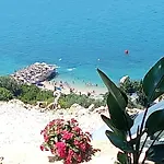Sebi's With Sea View 샬레 Vlorë