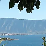 Sebi's With Sea View 샬레