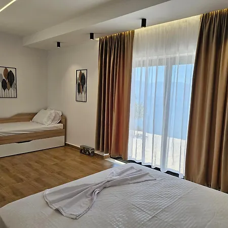 Sebi's With Sea View * Vlorë