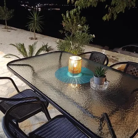 Sebi's With Sea View *