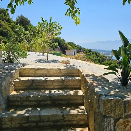 Sebi's With Sea View Avlonya