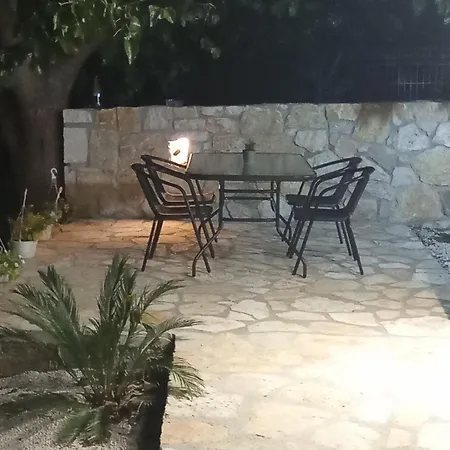 Sebi's With Sea View *