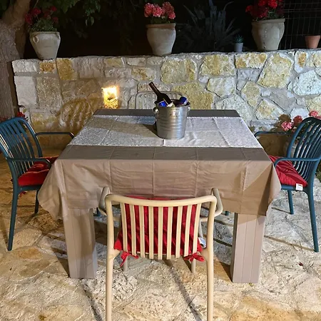 Sebi's With Sea View Dağ evi *