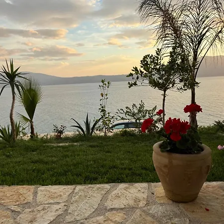 Sebi's With Sea View Vlorë