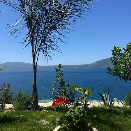 Sebi's With Sea View * Vlorë