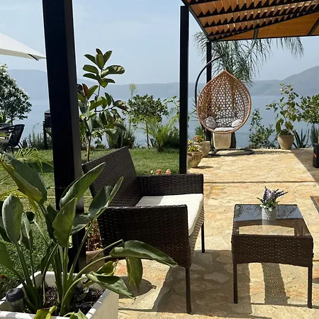 Chalet Sebi's With Sea View *
