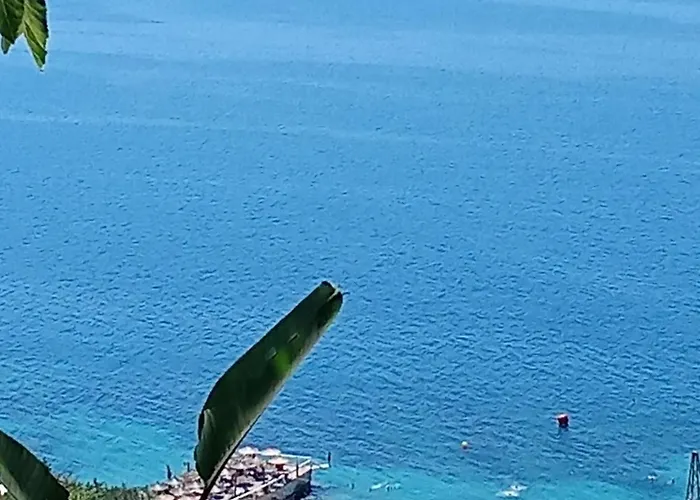Sebi's With Sea View Chalet Vlorë
