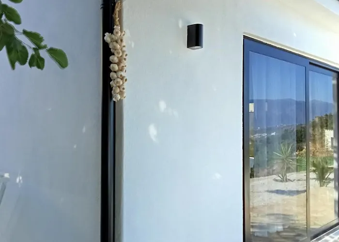 Sebi's With Sea View *
