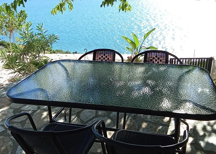 Sebi's With Sea View Chalet Vlorë